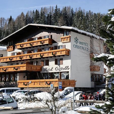 Hotel Cristallo San Martino Di Castrozza Exterior foto